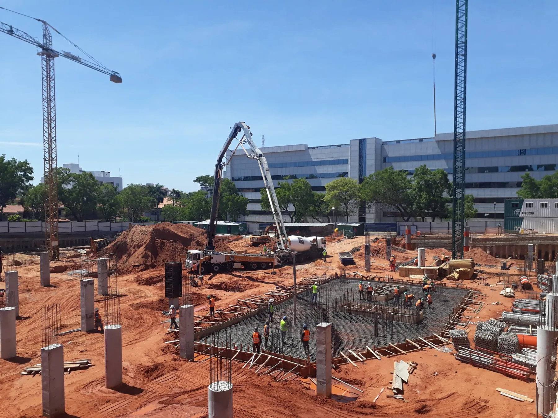Estructura de CLERHP en construcción